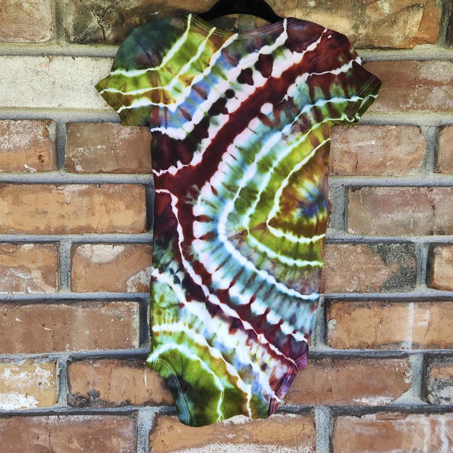 Onesie Rainbow Geode 24 month