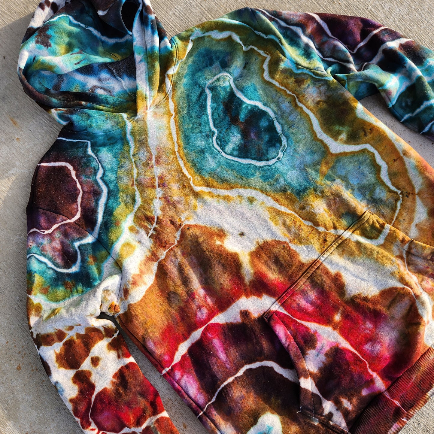 Hoodie Rainbow Geode Medium