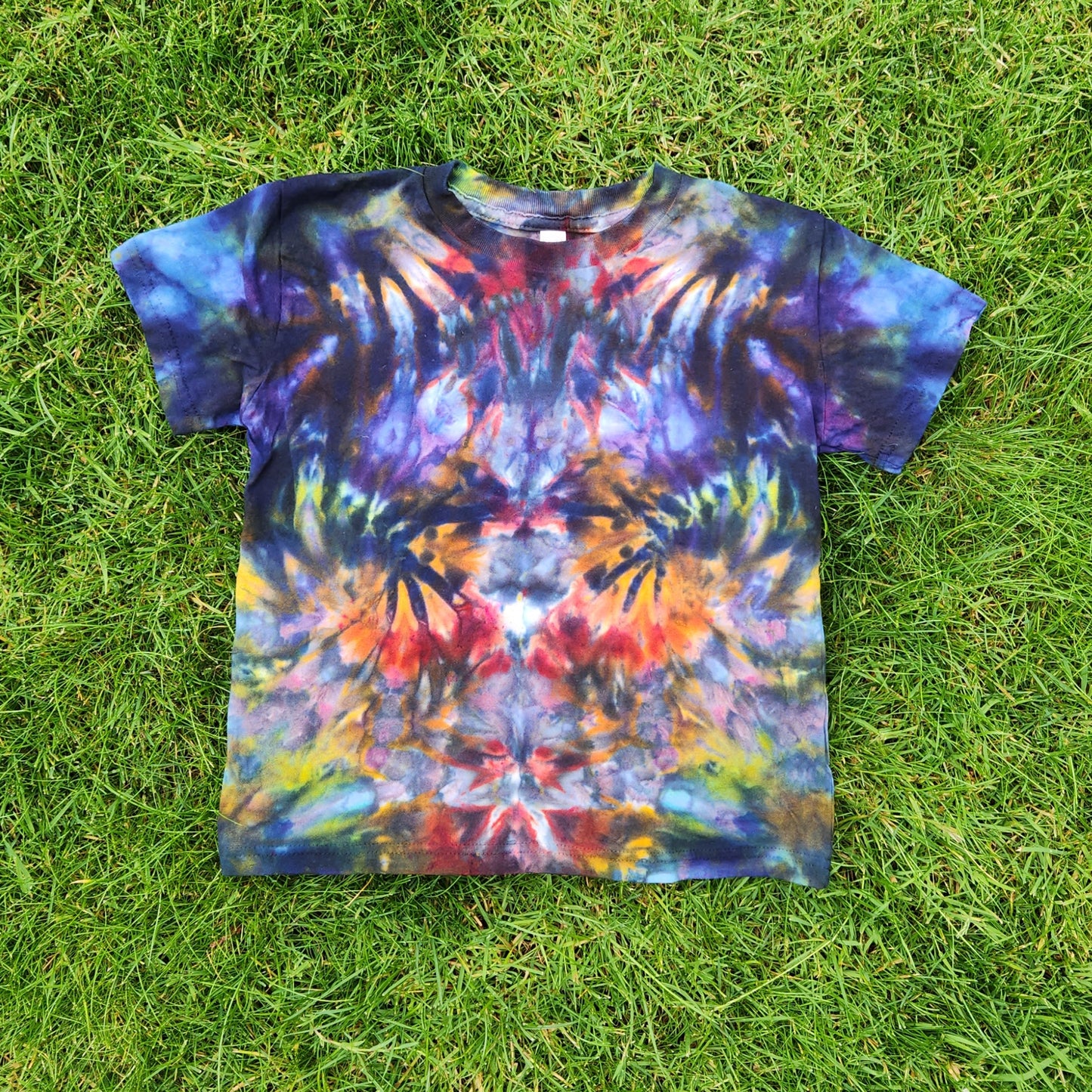 Tee Youth Size 7 Cool Kaleidescope