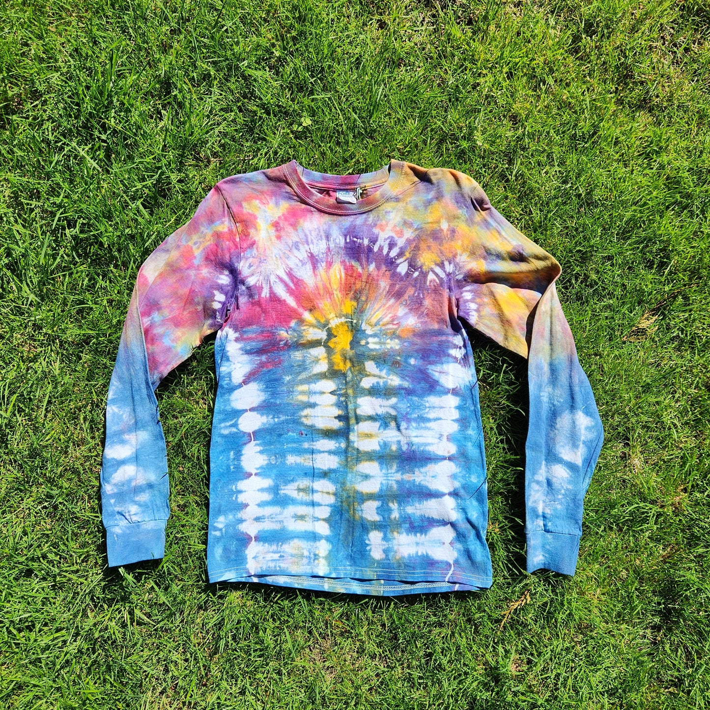 Long Sleeve Shirt Landscape Small