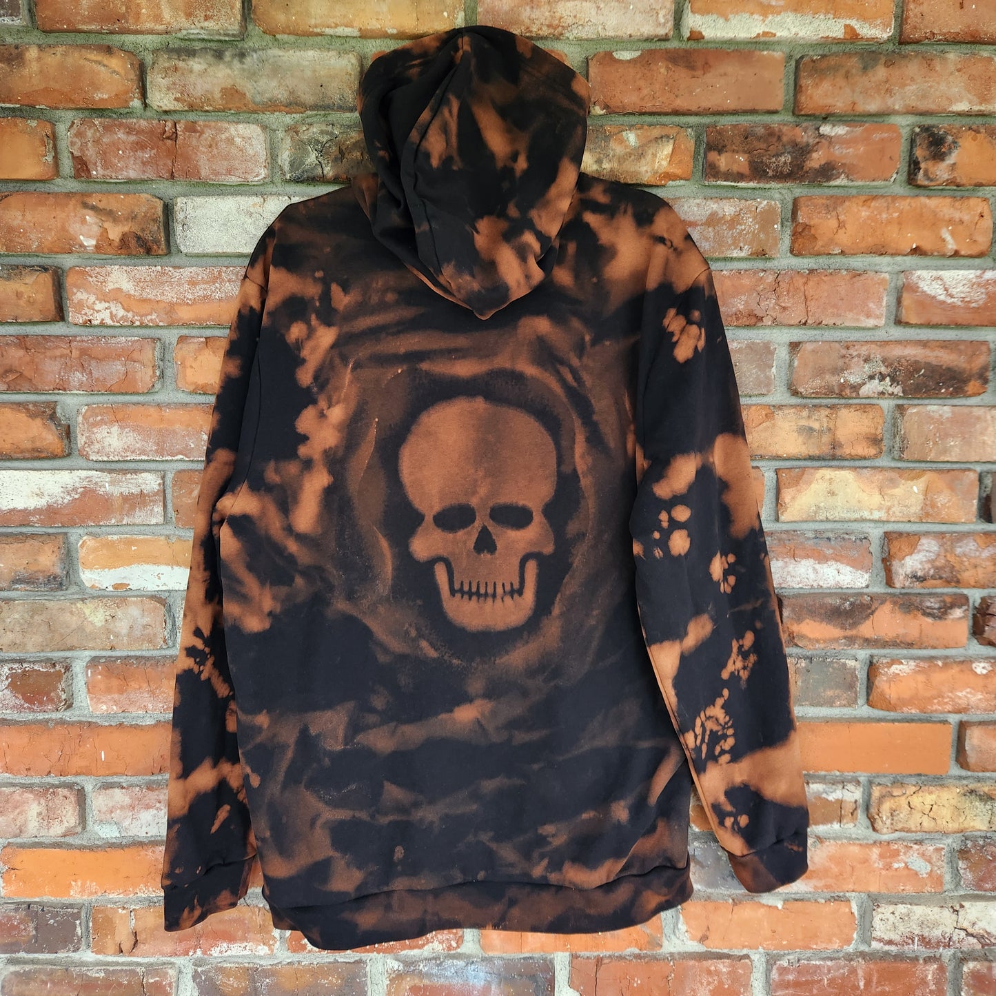 Hoodie Black Skull Bleach Dye