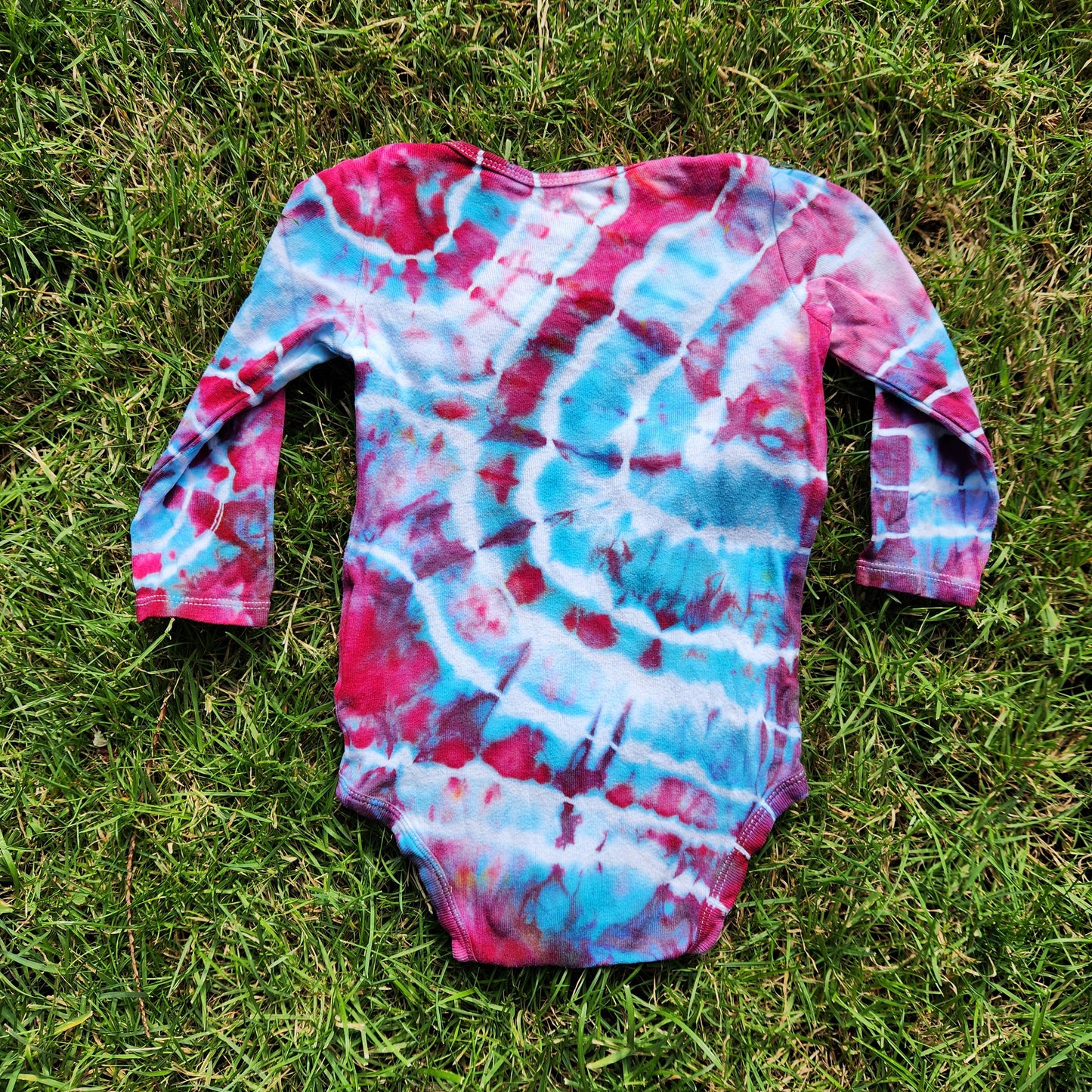 Onesie Long Sleeve Candy Geode 18 month