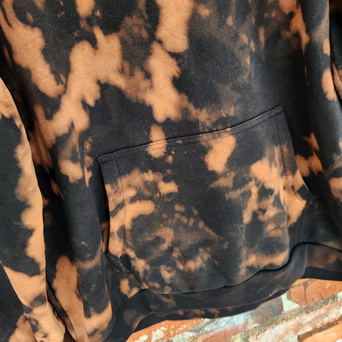 Hoodie Black Skull Bleach Dye