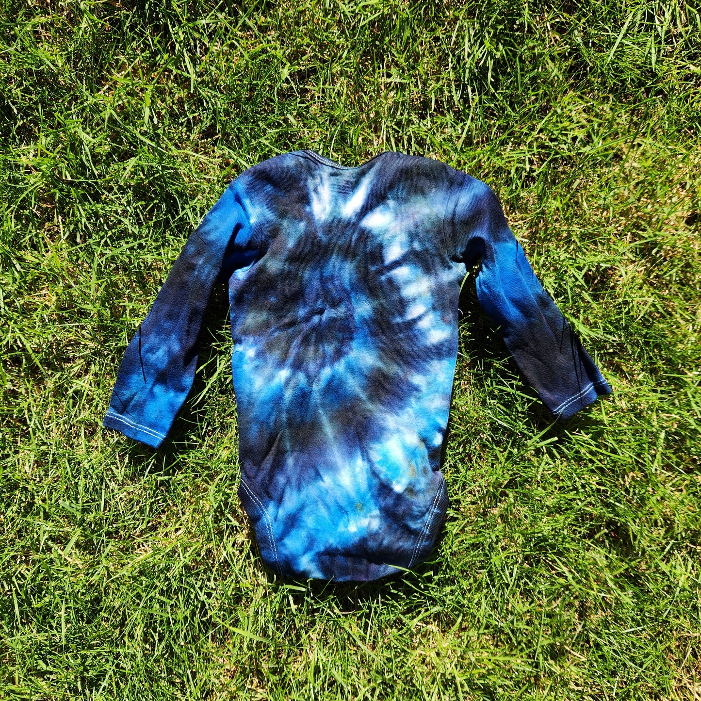 Onesie Long Sleeve Ocean Spiral 6-9 month