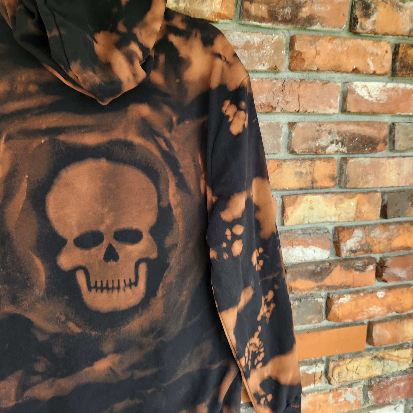 Hoodie Black Skull Bleach Dye