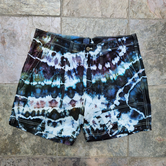 Short Utility Mystic Geode 33"