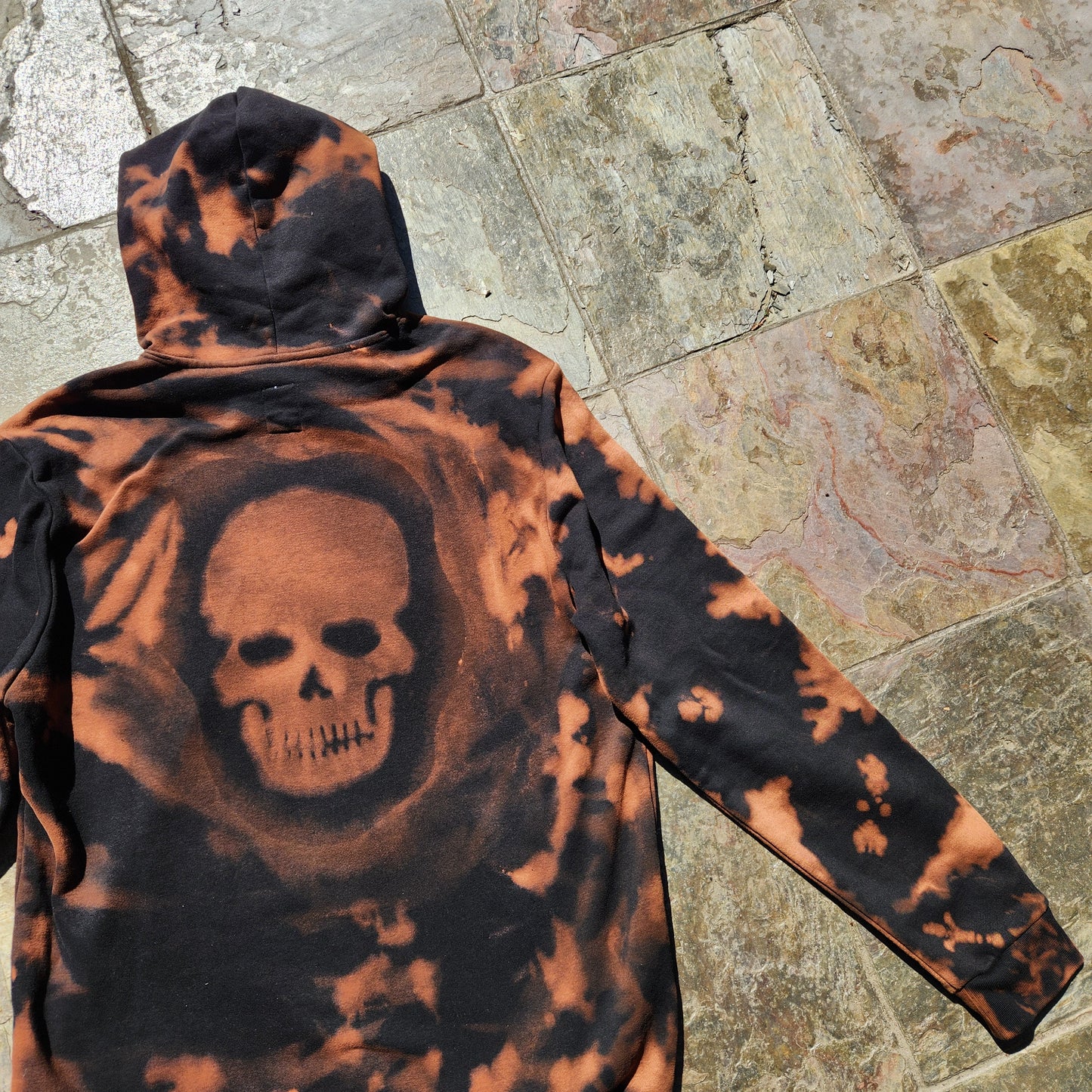 Hoodie Black Skull Bleach Dye