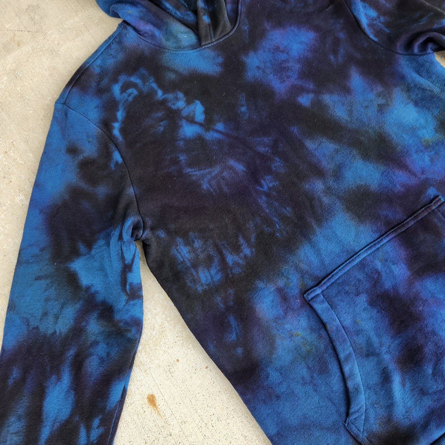 Hoodie Dark Night Ice Dye Medium