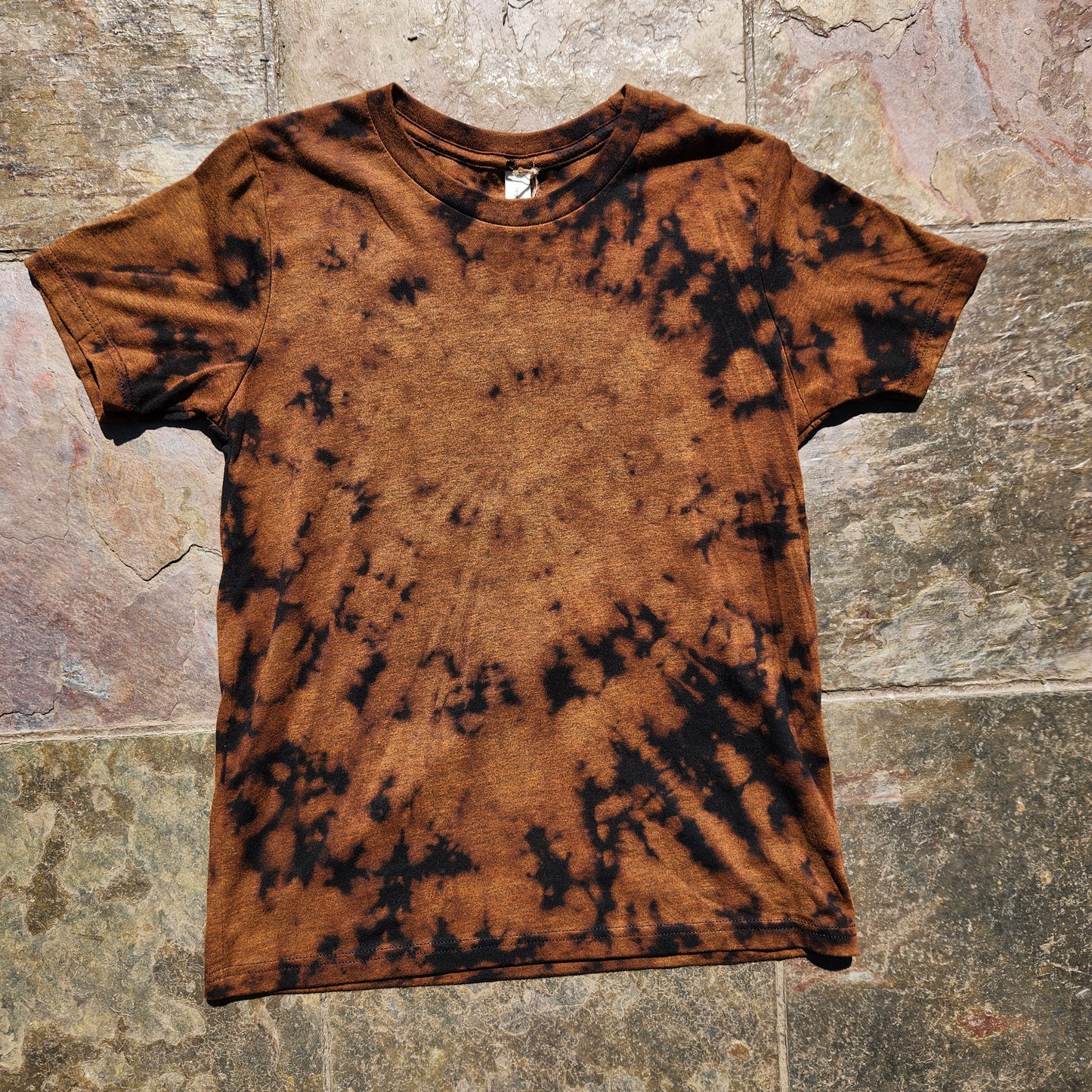 Tee Youth Halloween Spiral