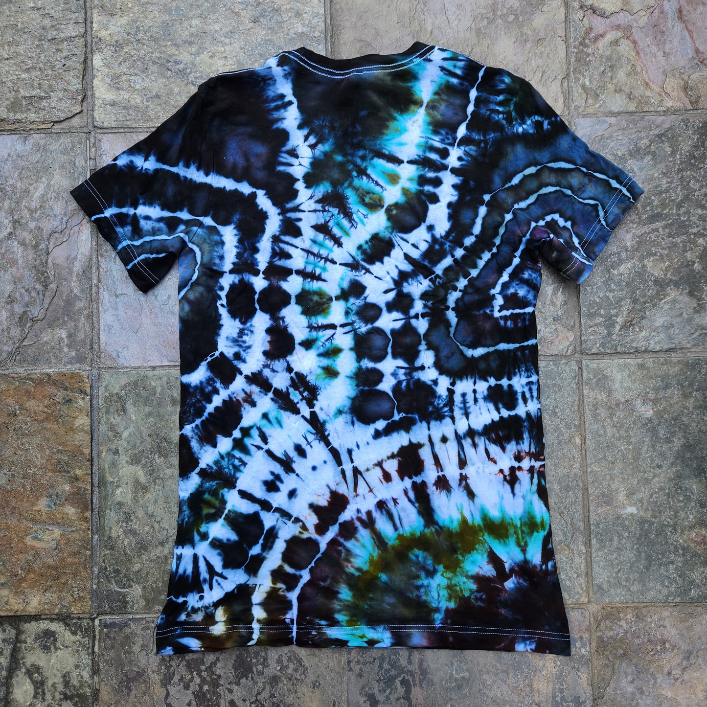 Tee Mystic Geode Medium