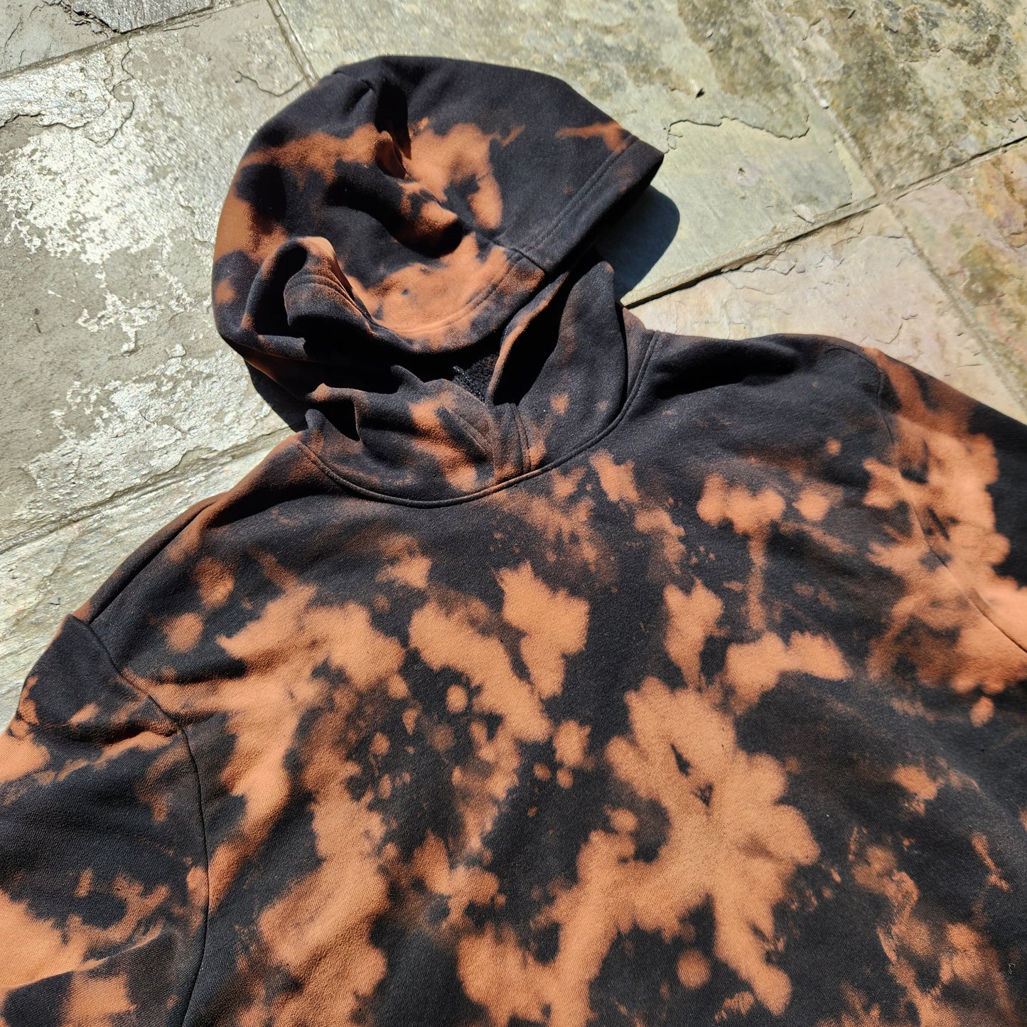 Hoodie Black Skull Bleach Dye