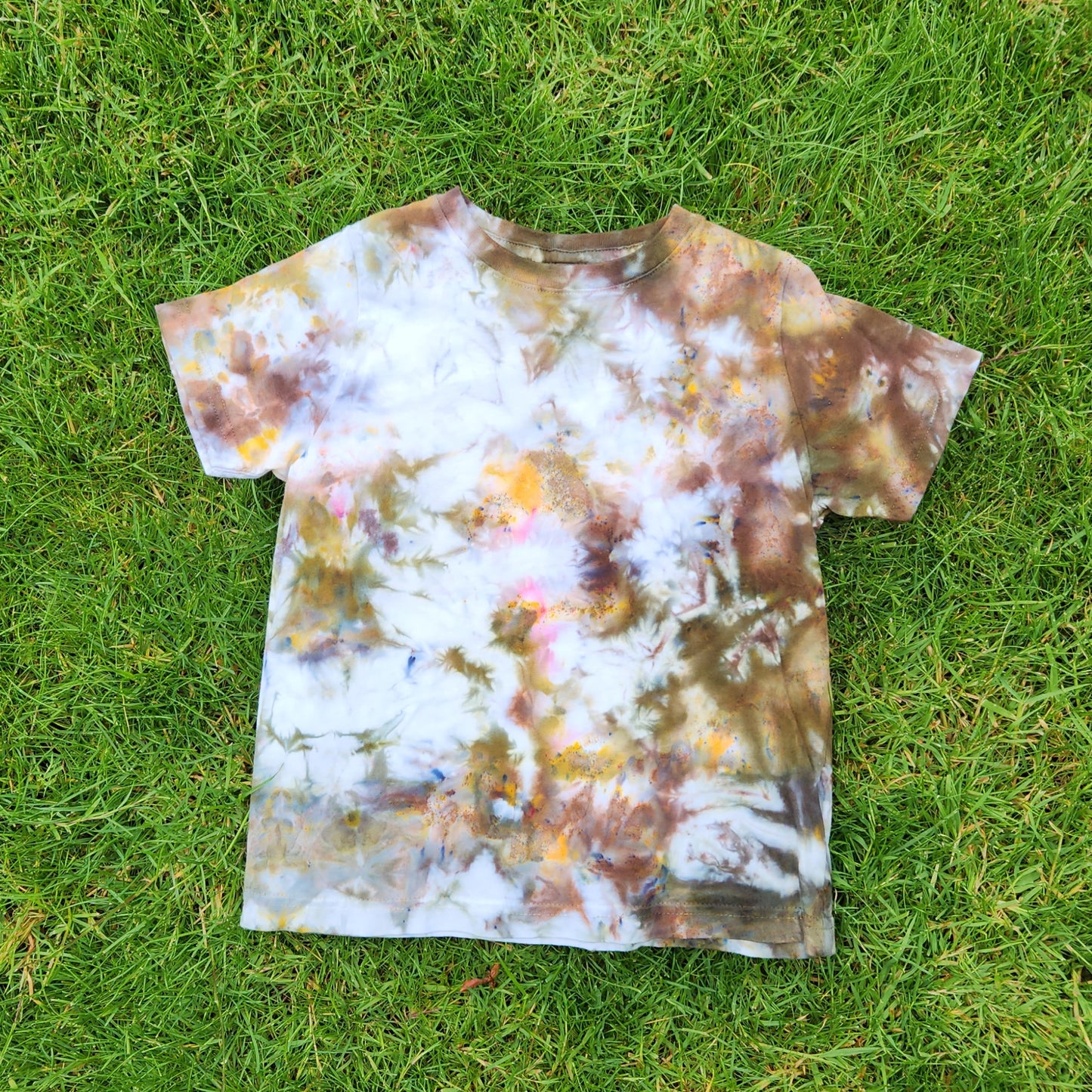 Tee Youth Size 5-6 Earthy Ice Dye