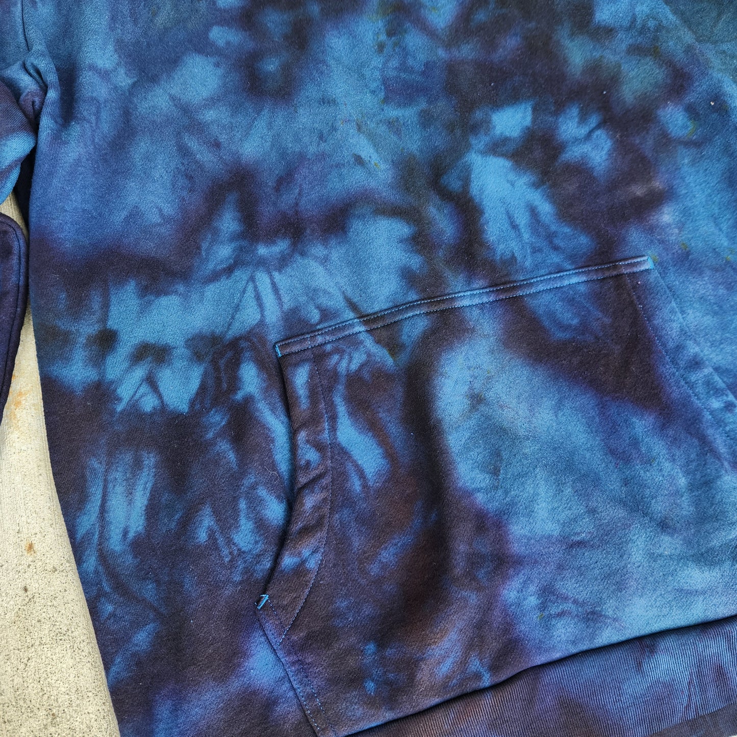 Hoodie Dark Night Ice Dye Large