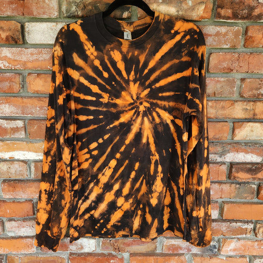 Long Sleeve Shirt Halloween Spiral Medium