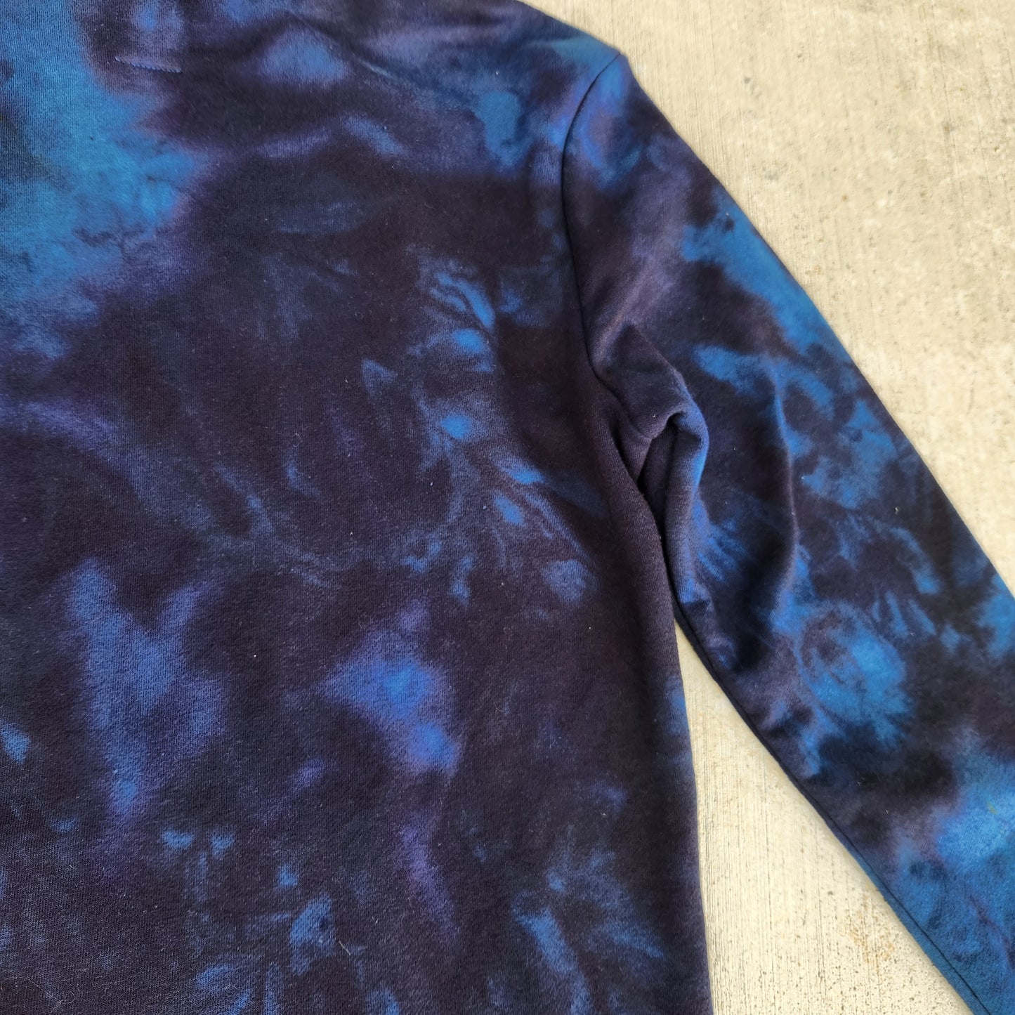 Hoodie Dark Night Ice Dye Small