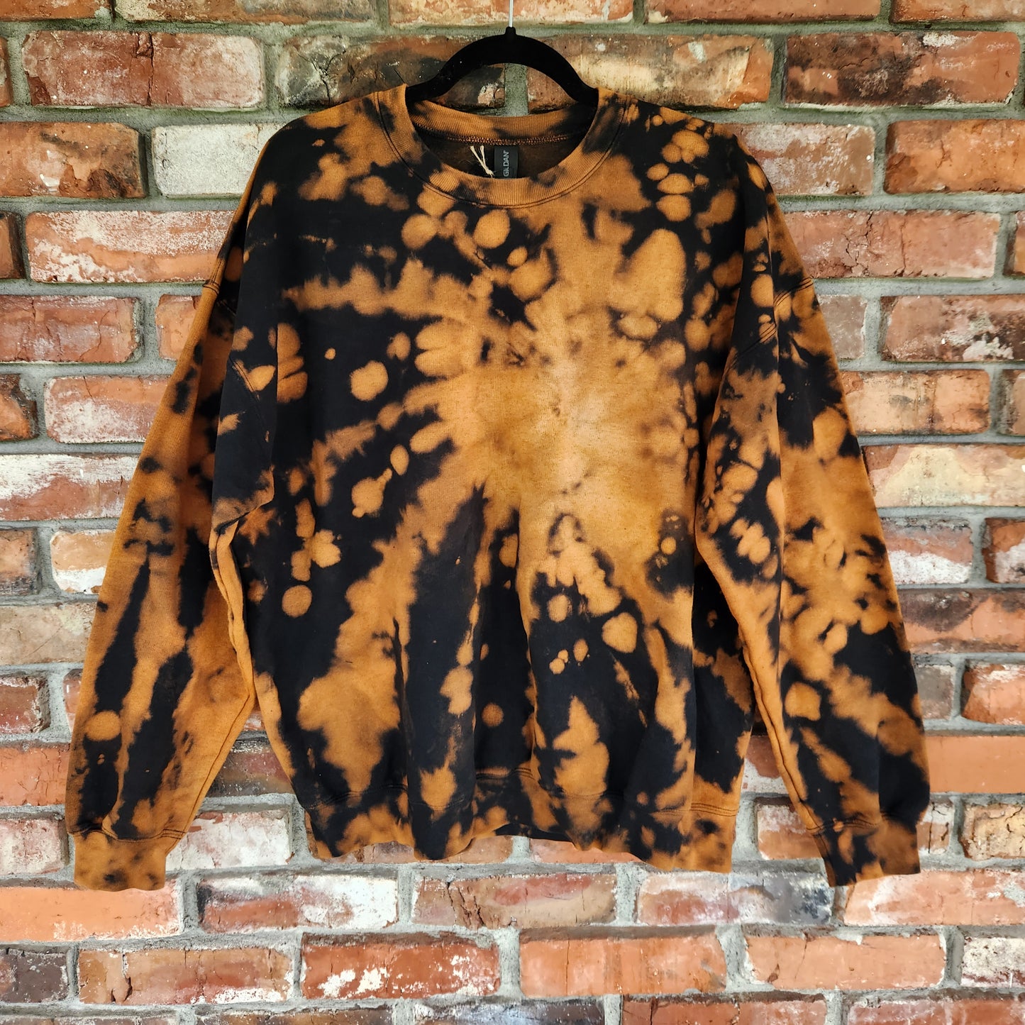 Crewneck Sweatshirt Halloween Spiral